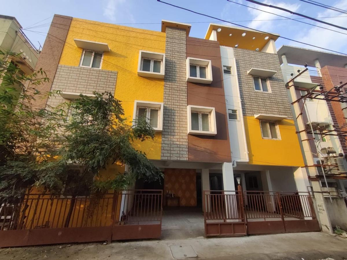 Allamanda Abode Aparthotel Madrás Exterior foto